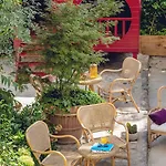 Ibis Styles Nation Cours De Vincennes Hotel 3*