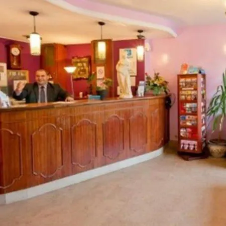 Ibis Styles Nation Cours De Vincennes מלון