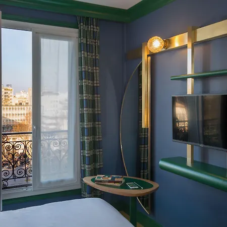 Ibis Styles Nation Cours De Vincennes Otel 3*