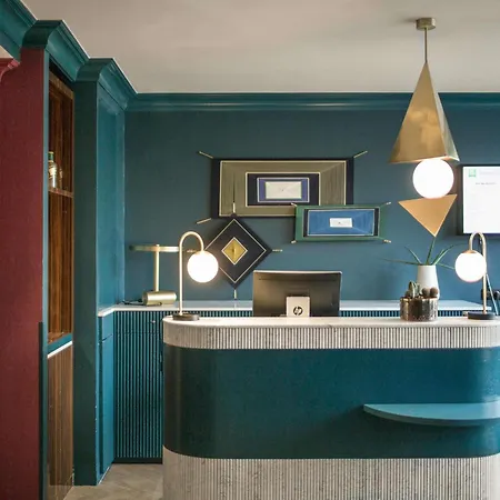 Ibis Styles Nation Cours De Vincennes Otel 3*