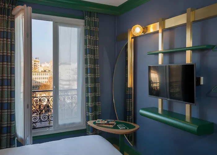 Ibis Styles Nation Cours De Vincennes Hotel 3*