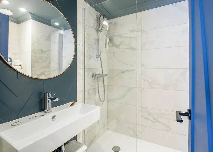 Ibis Styles Nation Cours De Vincennes Hotel