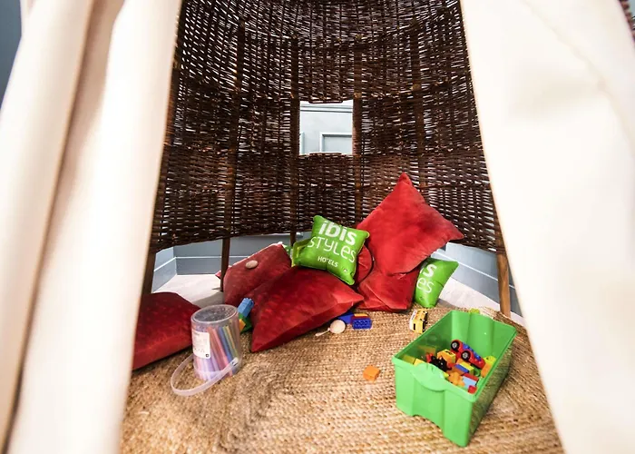 Hotel Ibis Styles Nation Cours De Vincennes Paris