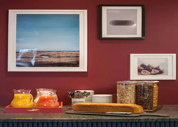 Ibis Styles Nation Cours De Vincennes Paris