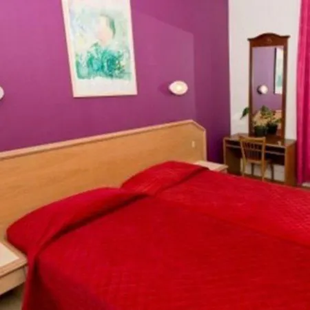 Otel Ibis Styles Nation Cours De Vincennes